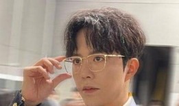 娱乐圈吃瓜总集,揭秘明星幕后那些事儿